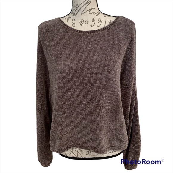 FINAL PRICE American Eagle Outfitters grey loose fit fleecy sweater size Small - Picture 1 of 9